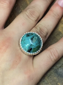  This is the ring that Julia made! Check out the video section to see how she did it. 